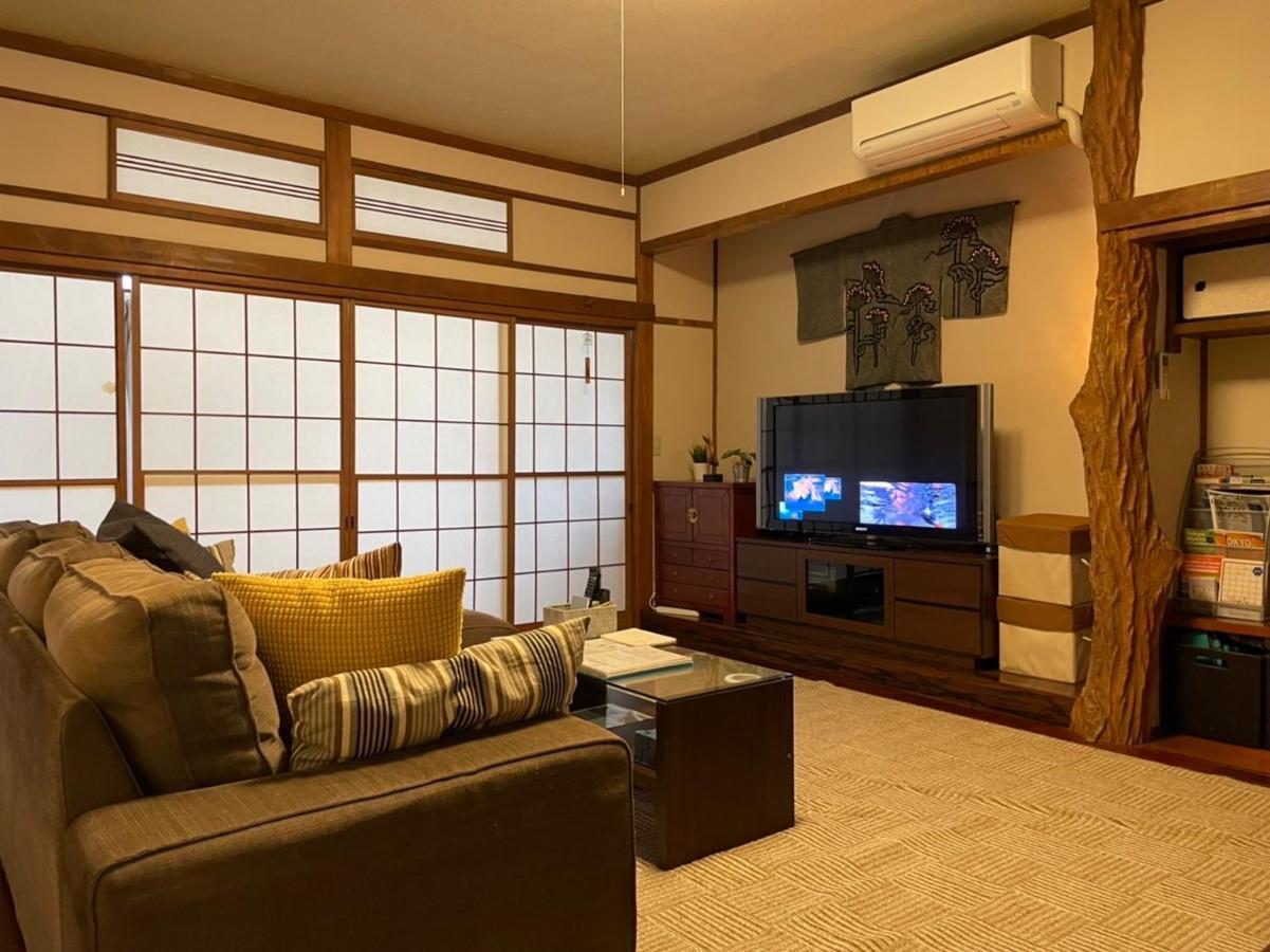 Samurai House - Large Family House, West Shinjuku 東京都 エクステリア 写真